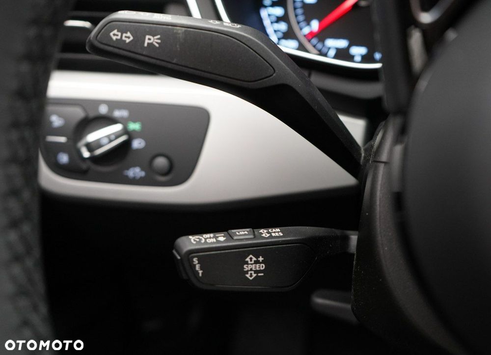 Audi A4 - 24