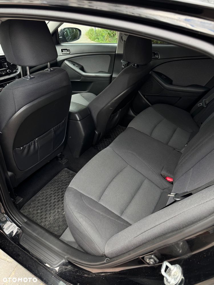 Kia Optima 1.7 CRDi XL - 9