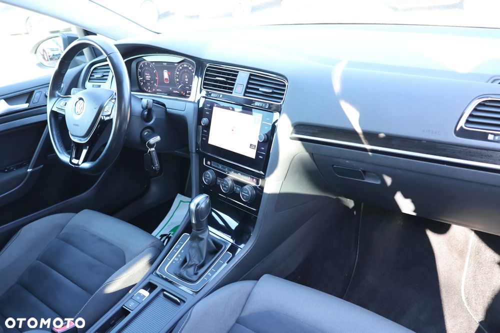 Volkswagen Golf Variant 1.5 eTSI OPF DSG Style - 11