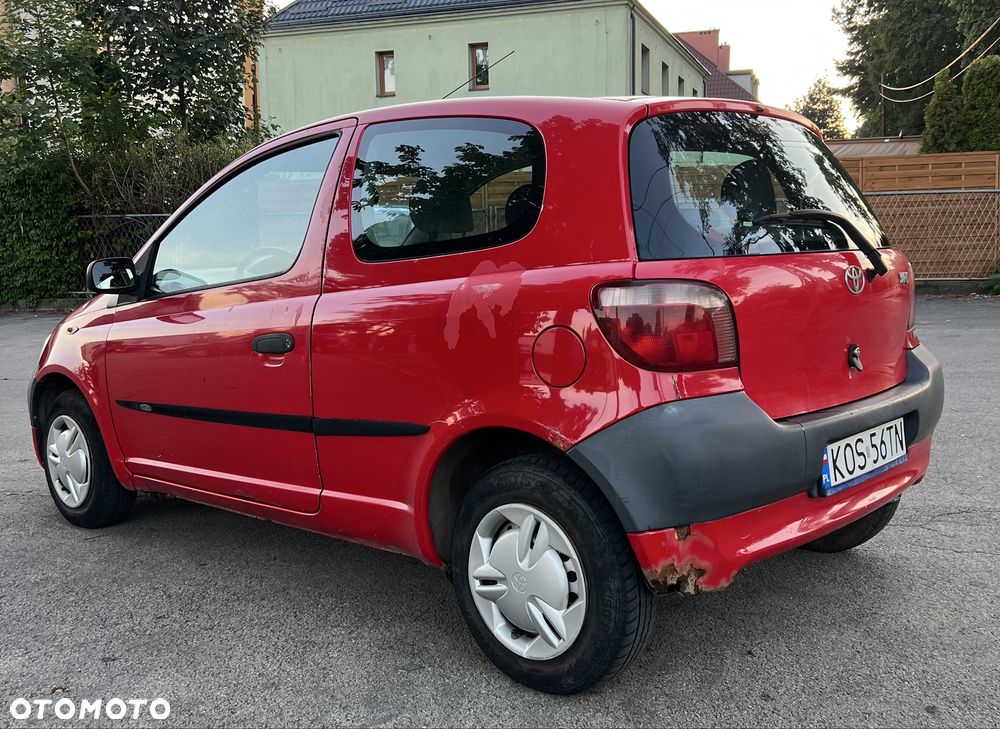 Toyota Yaris 2002 photo 3