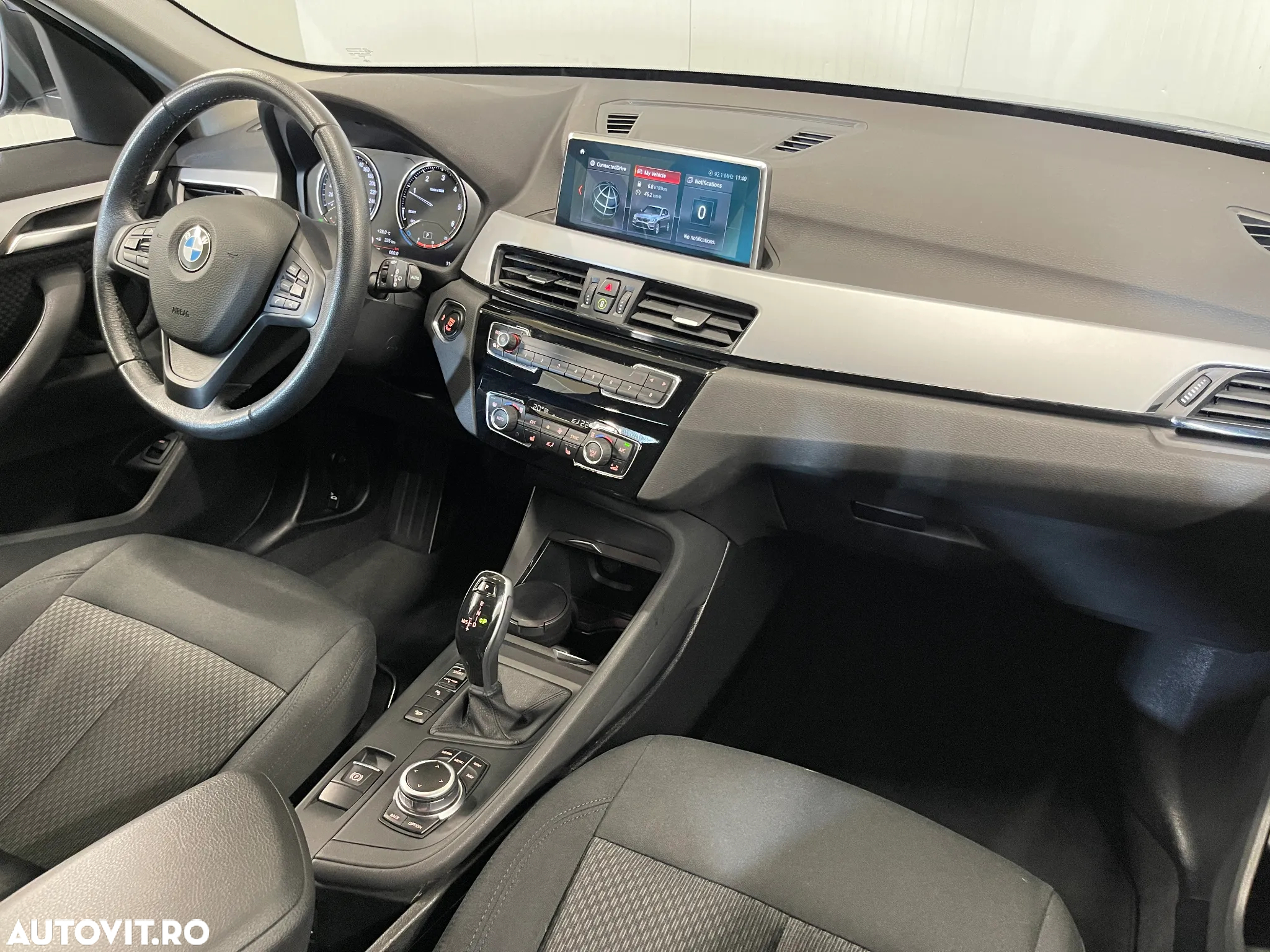 BMW X1 - 8