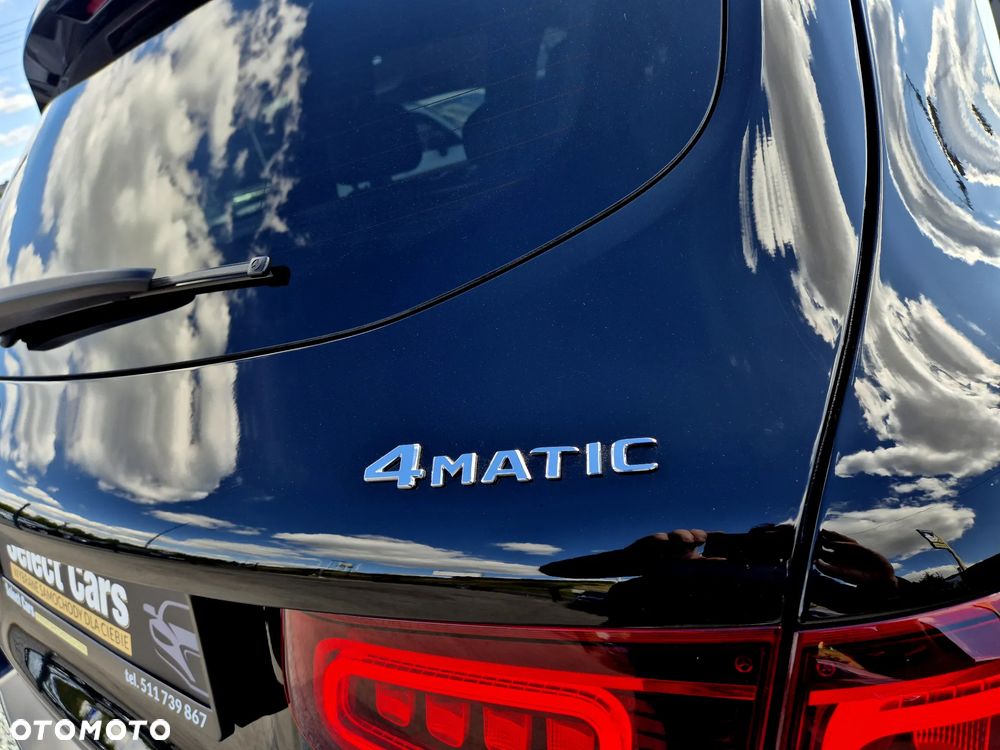 Mercedes-Benz GLC 300 e 4-Matic - 21