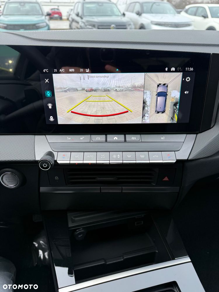 Opel Astra 1.2 T GS Line S&S - 11