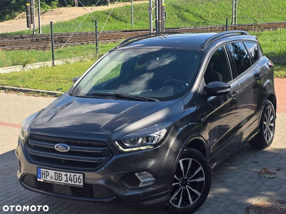 Ford Kuga 2.0 TDCi 4x4 ST-Line - 32