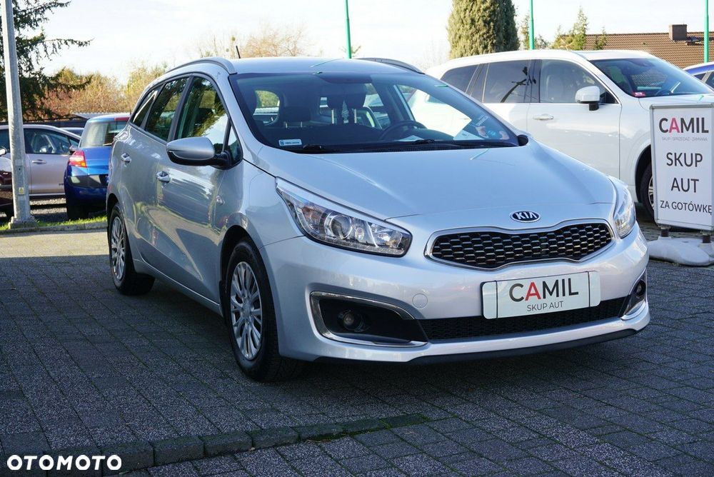 Kia Ceed - 3