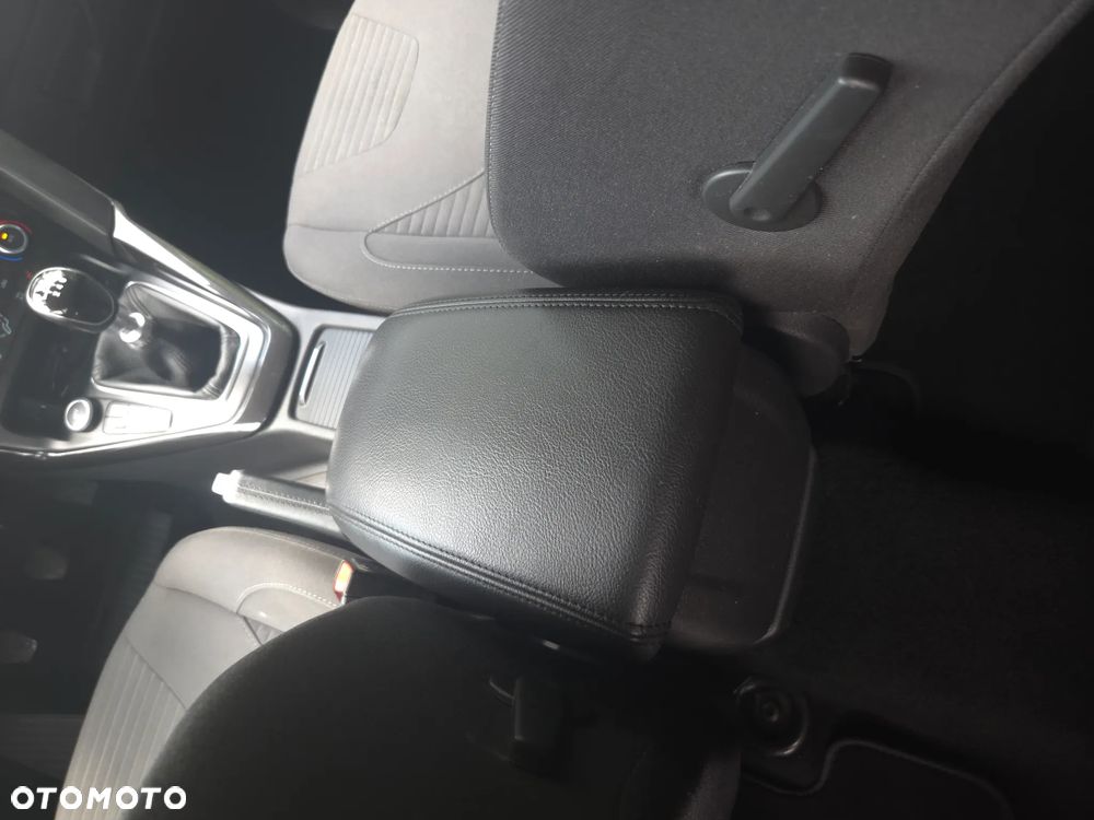 Ford Focus 1.5 TDCi DPF Start-Stopp-System Titanium - 29