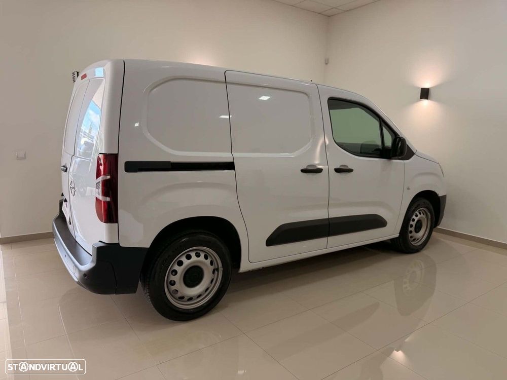 Opel Combo 1.5 CDTi L1H1 Enjoy - 2