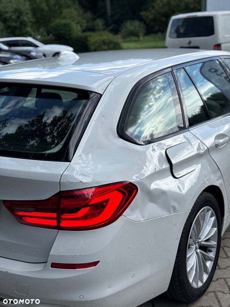 BMW Seria 5 530d Luxury Line sport - 33