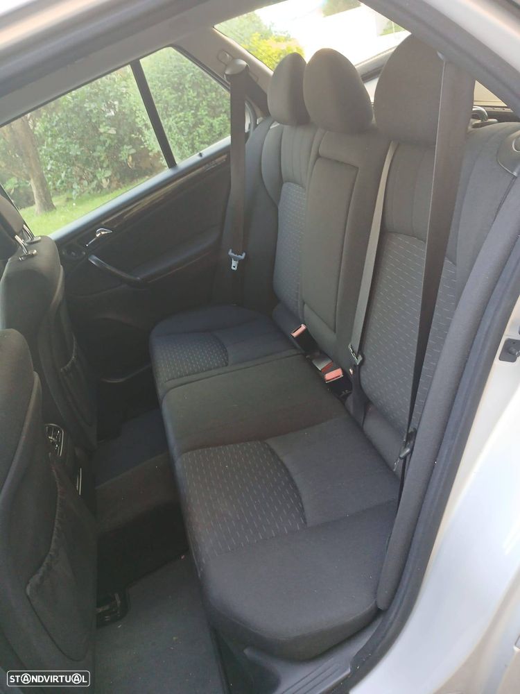 Mercedes-Benz C 220 - 7