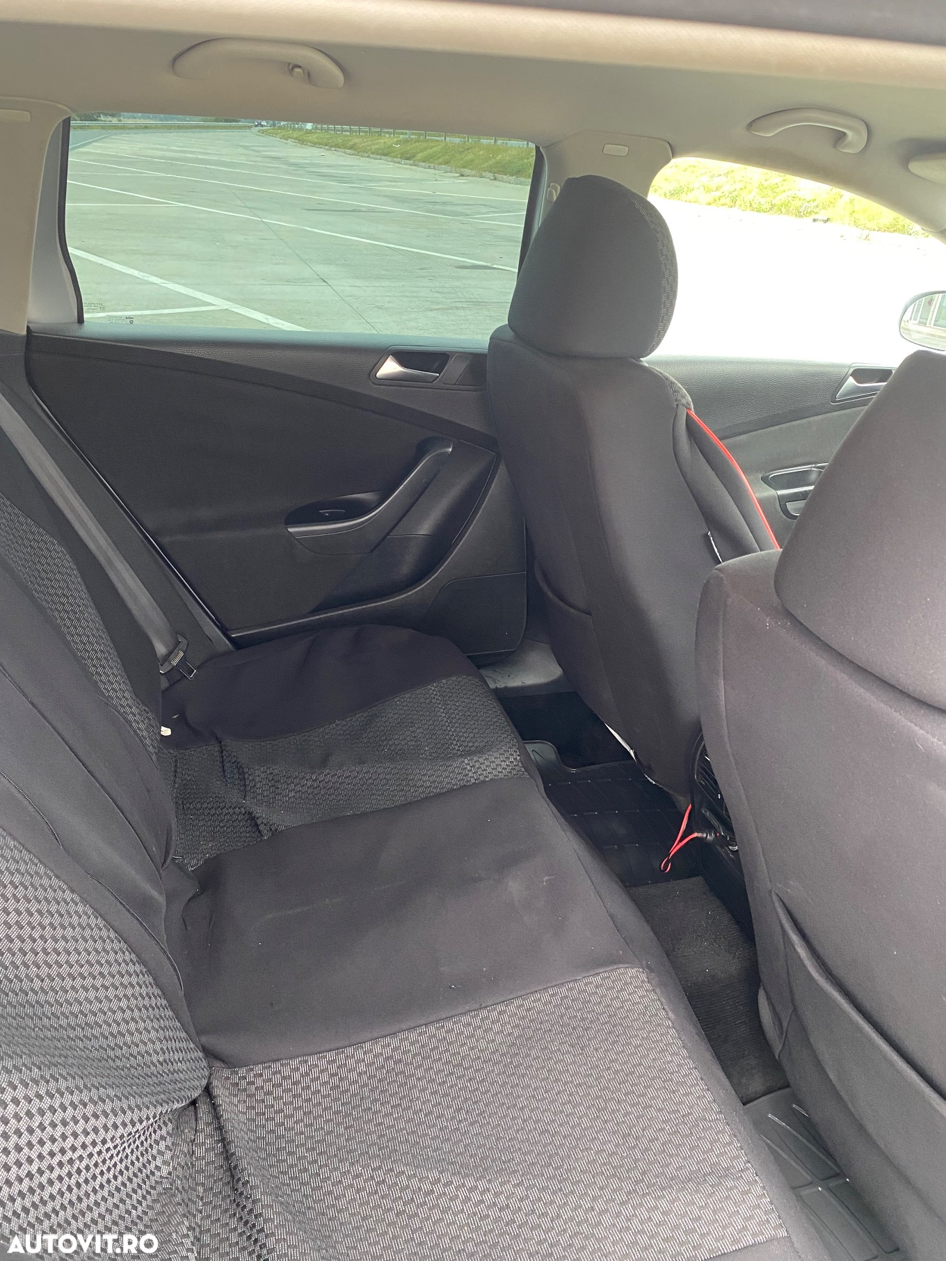 Volkswagen Passat Variant 2.0 TDI Comfortline DPF - 2