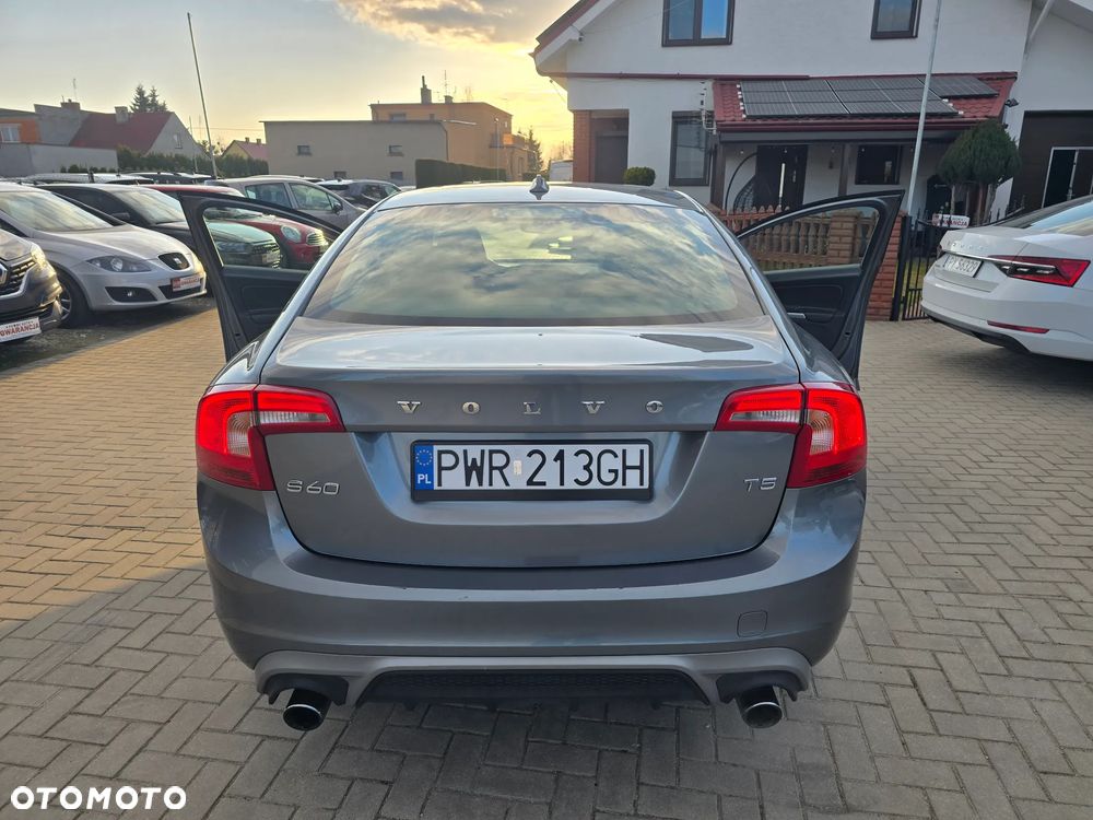 Volvo S60 - 22