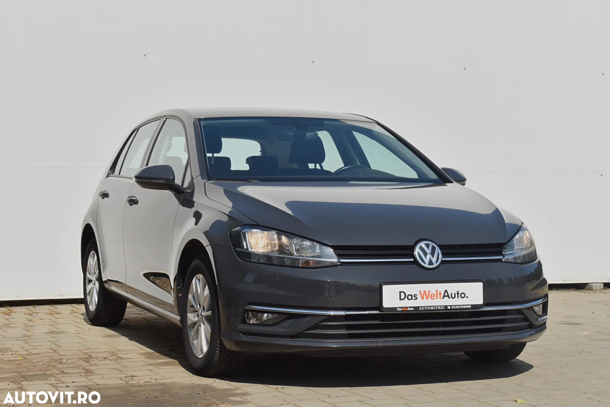 Volkswagen Golf 1.6 TDI Comfortline - 2