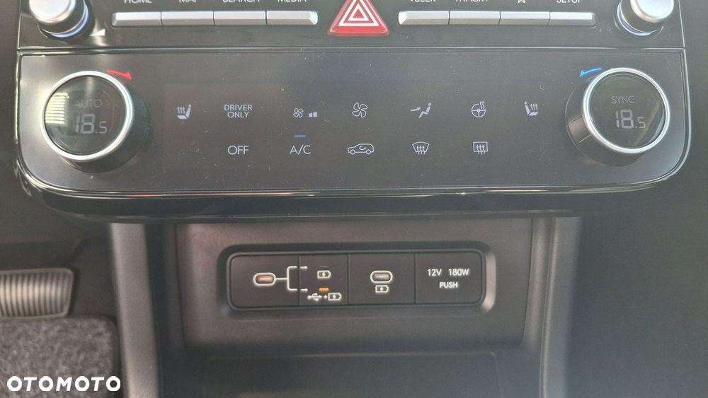 Hyundai Tucson - 8