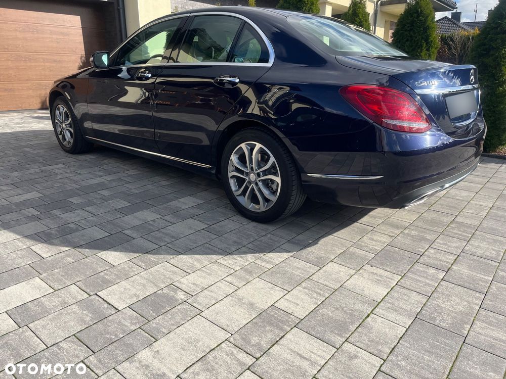 Mercedes-Benz Klasa C 300 7G-TRONIC - 4