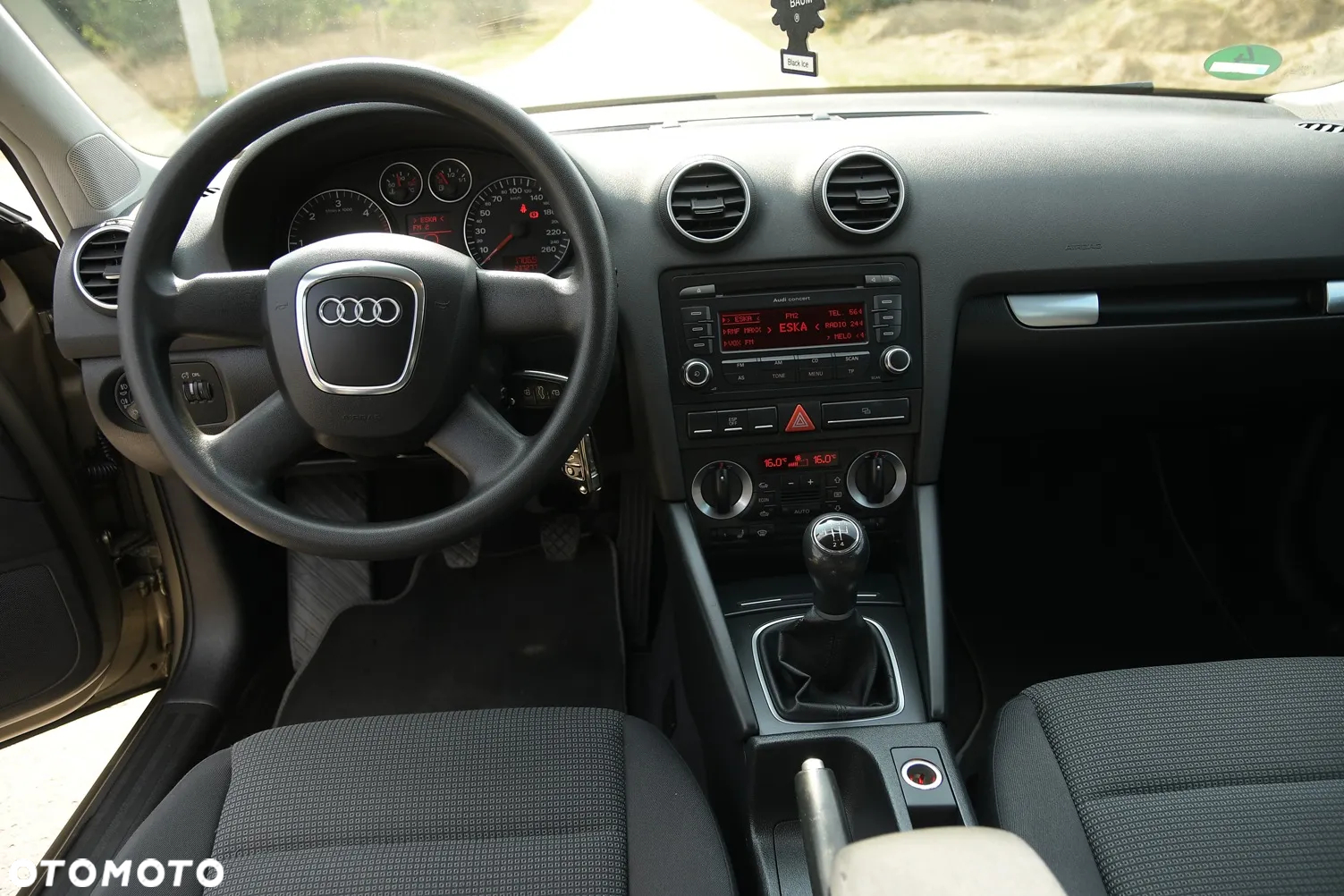 Audi A3 1.9 TDI Sportback Ambiente - 27