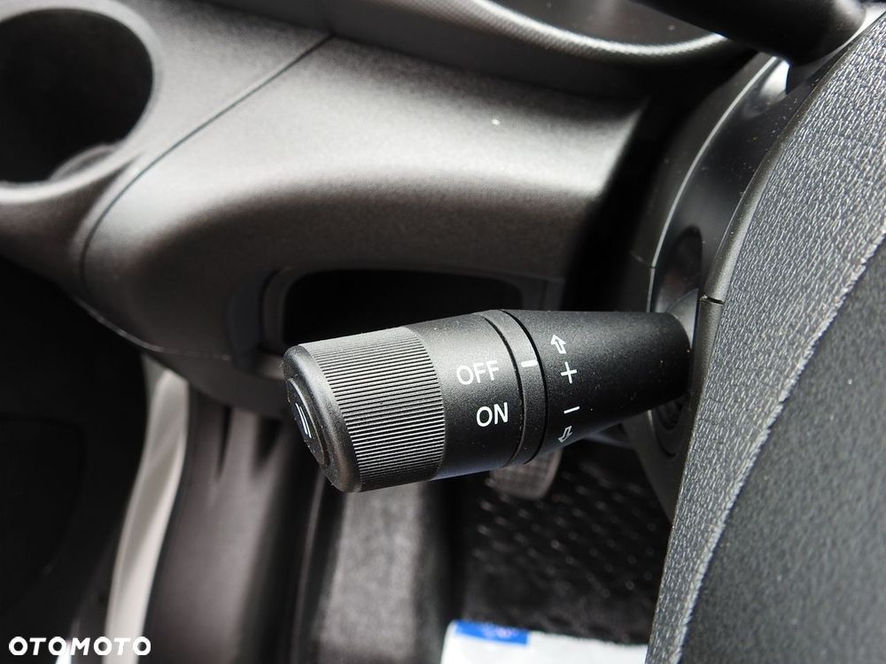 Iveco DAILY 35C15 KONTENER CHŁODNIA -12*C ZASILANIE 230V TEMPOMAT KLIMATYZACJA BLIŹNIACZE KOŁA  150KM - 32