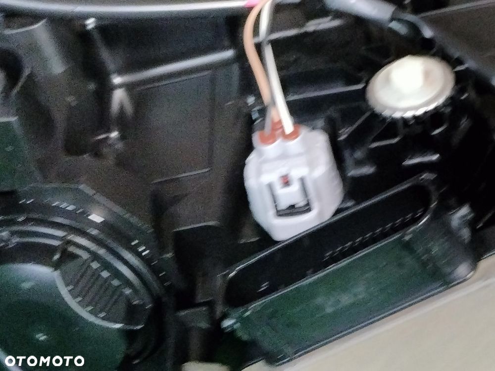TOYOTA RAV4 19-26r Lampa Przód ZWYKŁA - 6