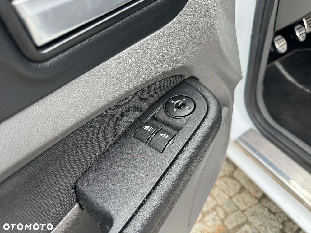Ford Focus 1.6 16V Style - 27