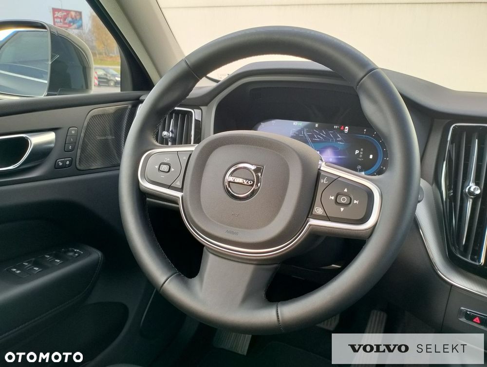 Volvo XC 60 - 25