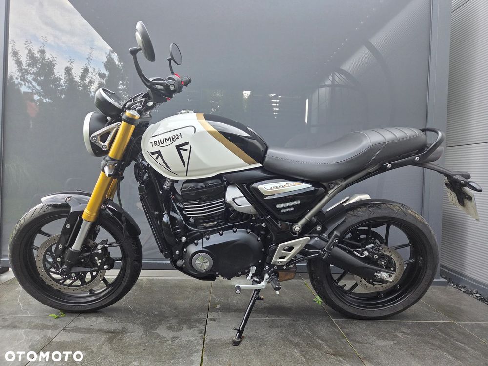 Triumph Speed Twin - 9