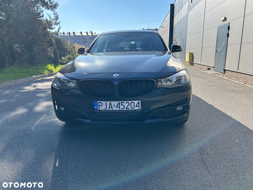 BMW 3GT 328i xDrive Sport Line - 4