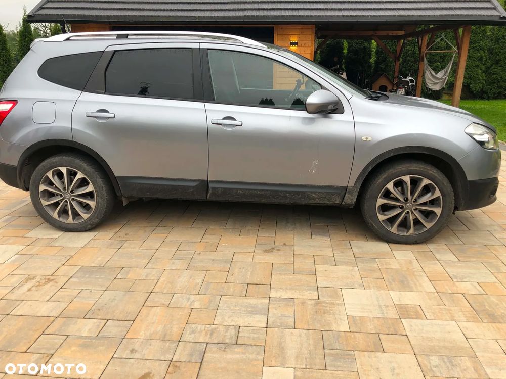 Nissan Qashqai+2 - 5