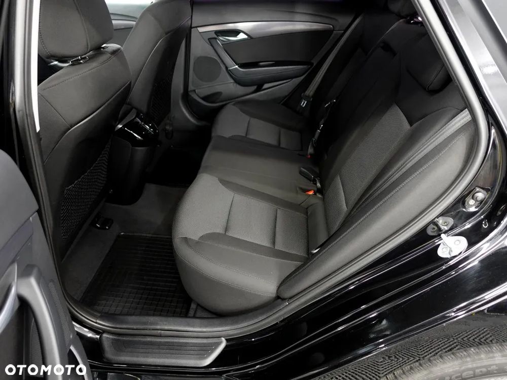 Hyundai i40 1.7 CRDi Comfort - 10