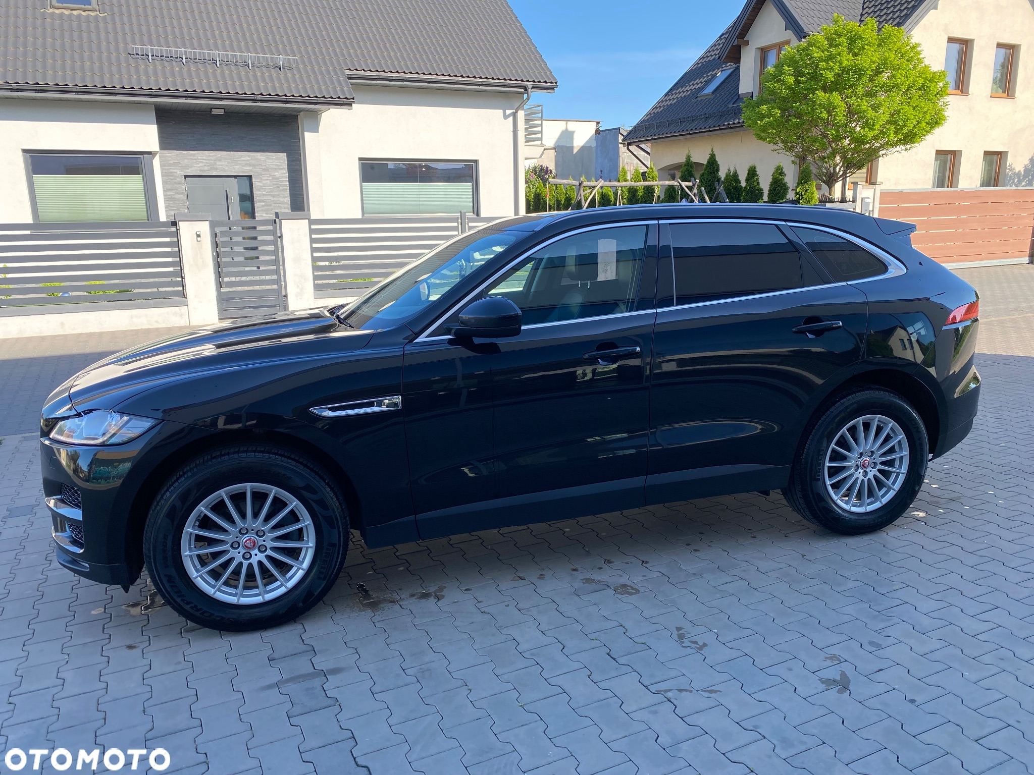 Jaguar F-Pace 20d AWD Prestige - 8
