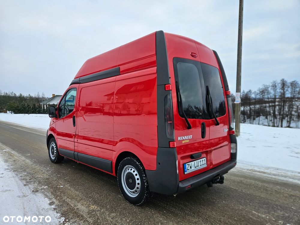 Renault TRAFIC - 4