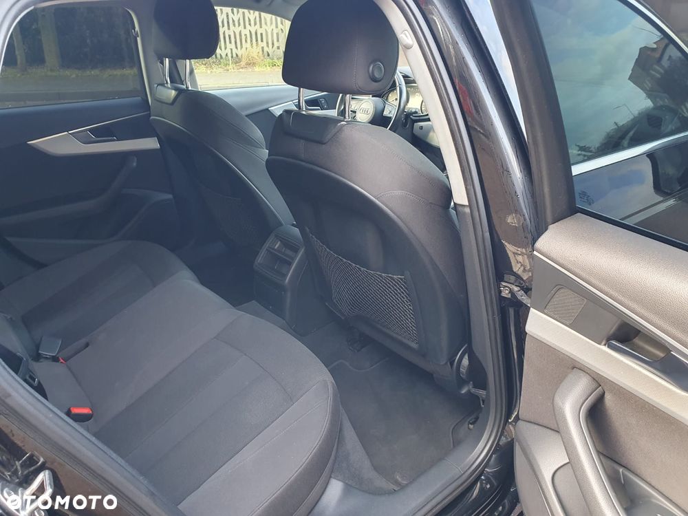 Audi A4 Avant 2.0 TDI ultra S tronic - 21