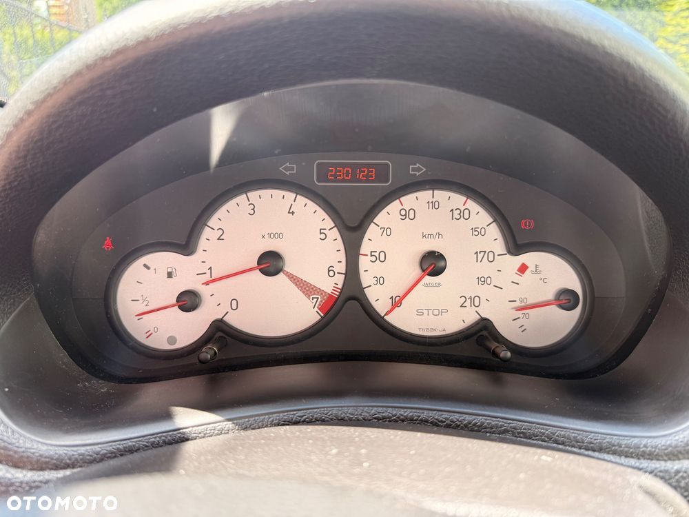Peugeot 206 1.4 X-Line - 9