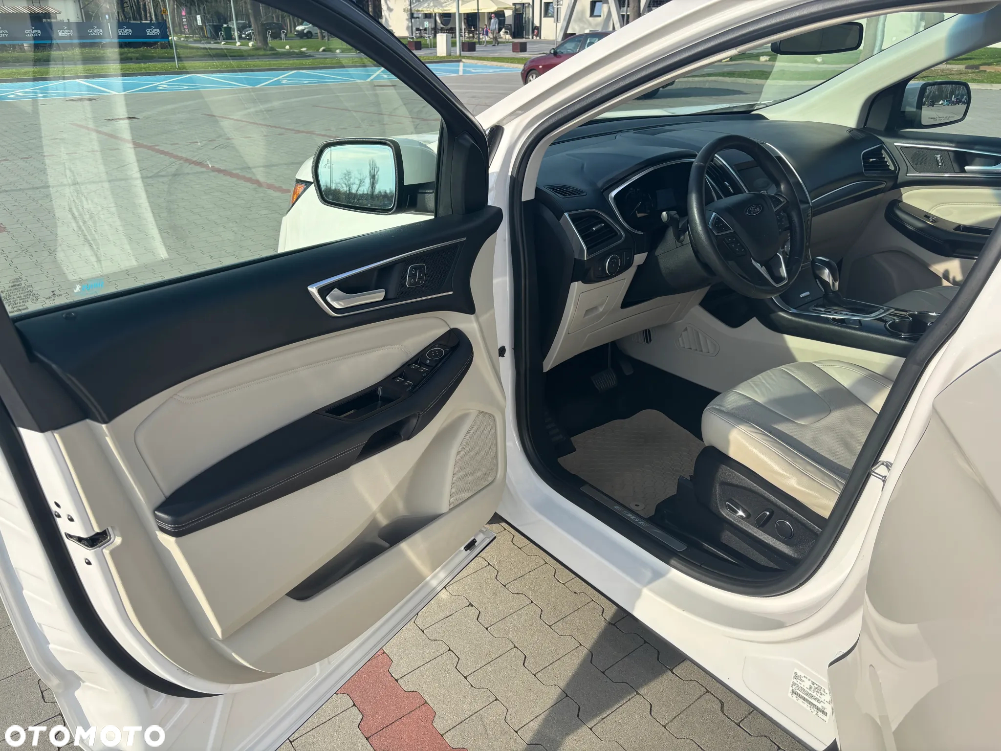 Ford Edge - 7