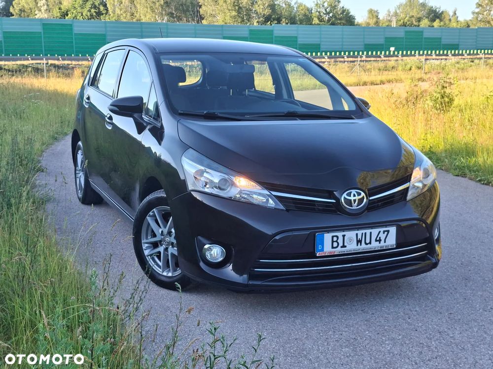 Toyota Verso 1.8 Multidrive Edition - 9