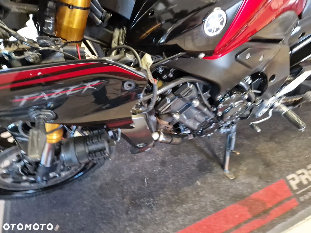 Yamaha FZ - 20