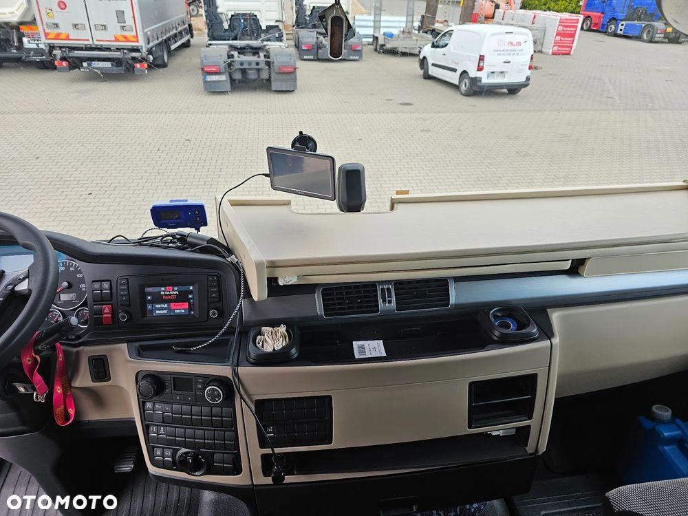 MAN TGX - 13