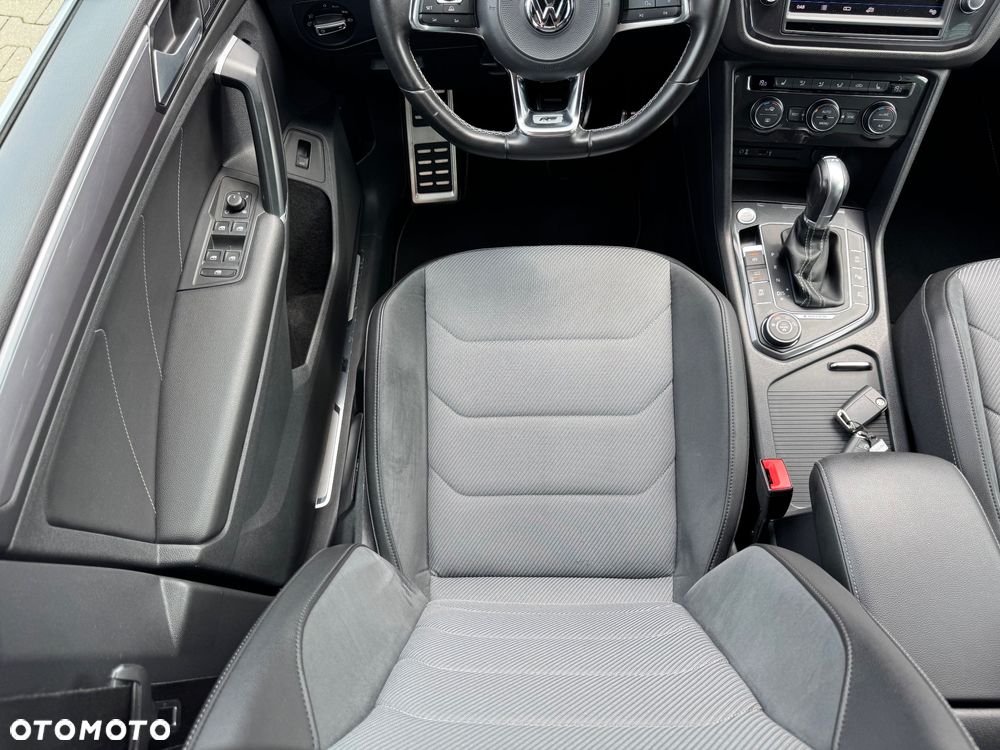 Volkswagen Tiguan 2,0 TSI OPF 4Motion DSG R-Line - 28