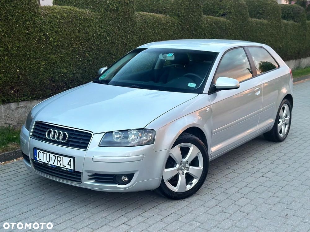 Audi A3 3-drzwiowe 1.6 Attraction - 1