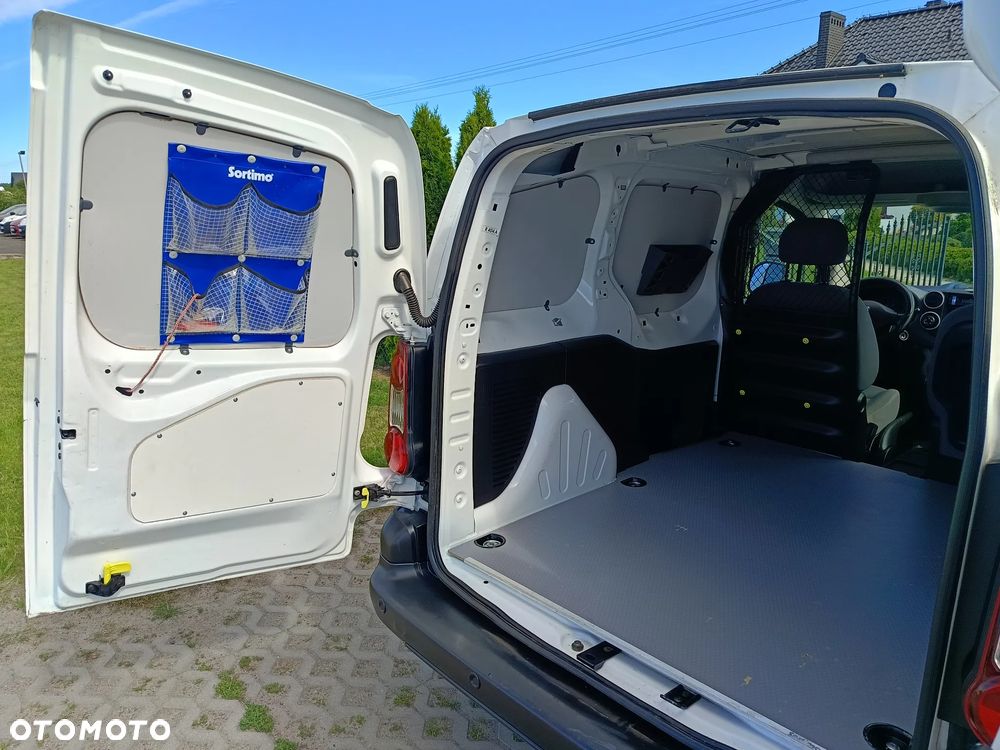 Peugeot Partner - 17