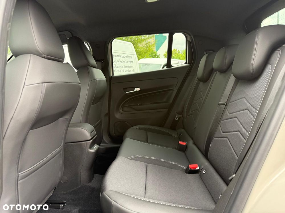 Jeep Avenger 1.2 T3 mHEV Black Edition FWD eDCT6 - 13