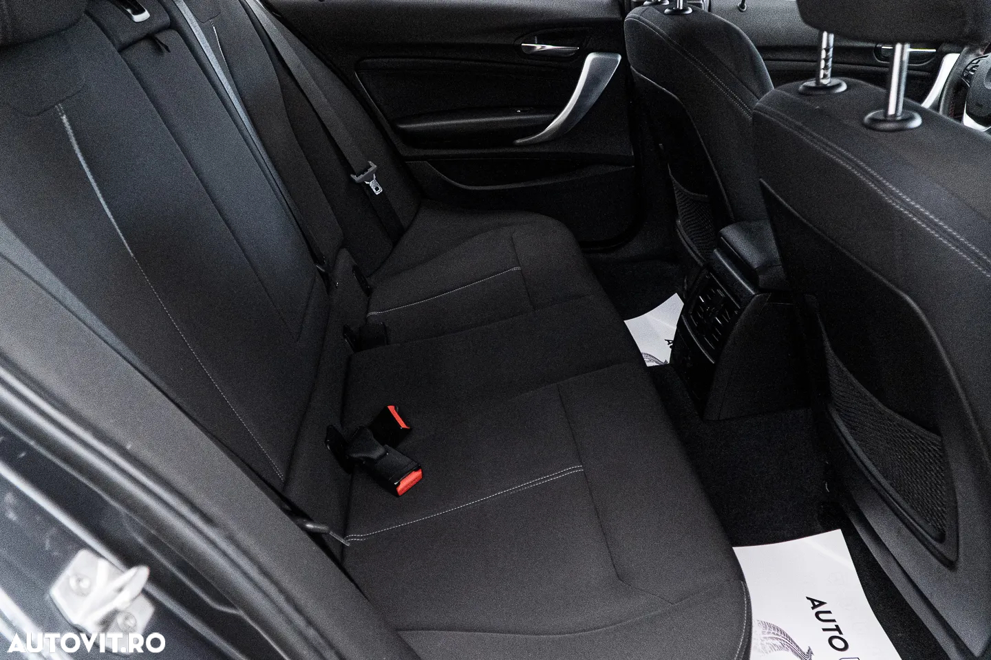 BMW Seria 1 120d Sport Line - 9