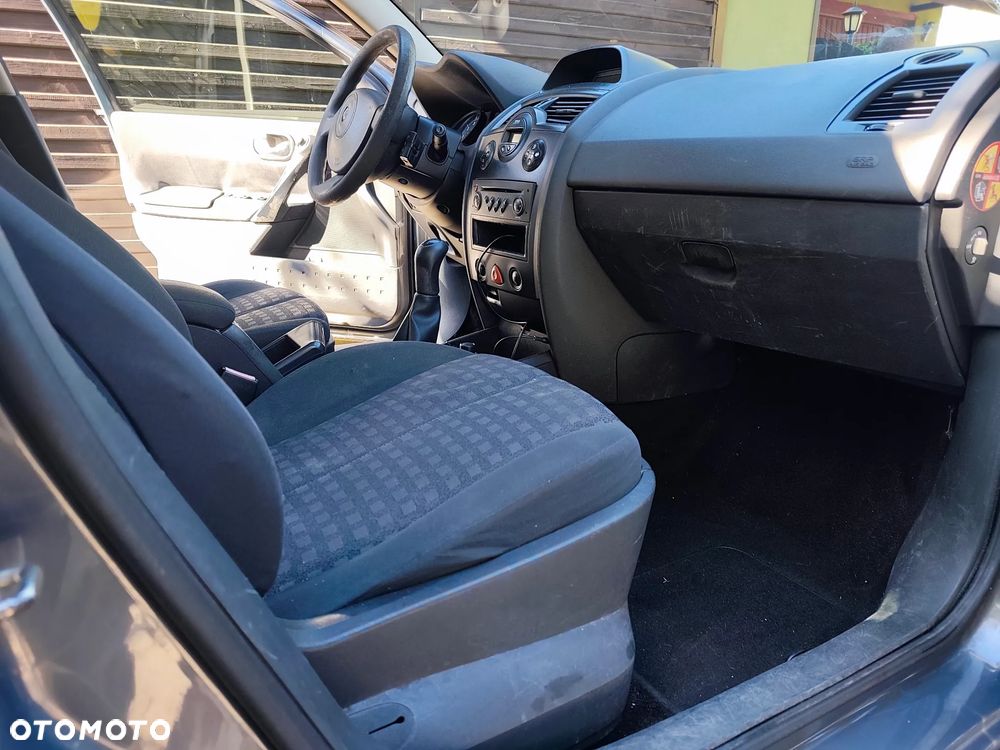 Renault Megane 1.6 16V Confort Dynamique - 11