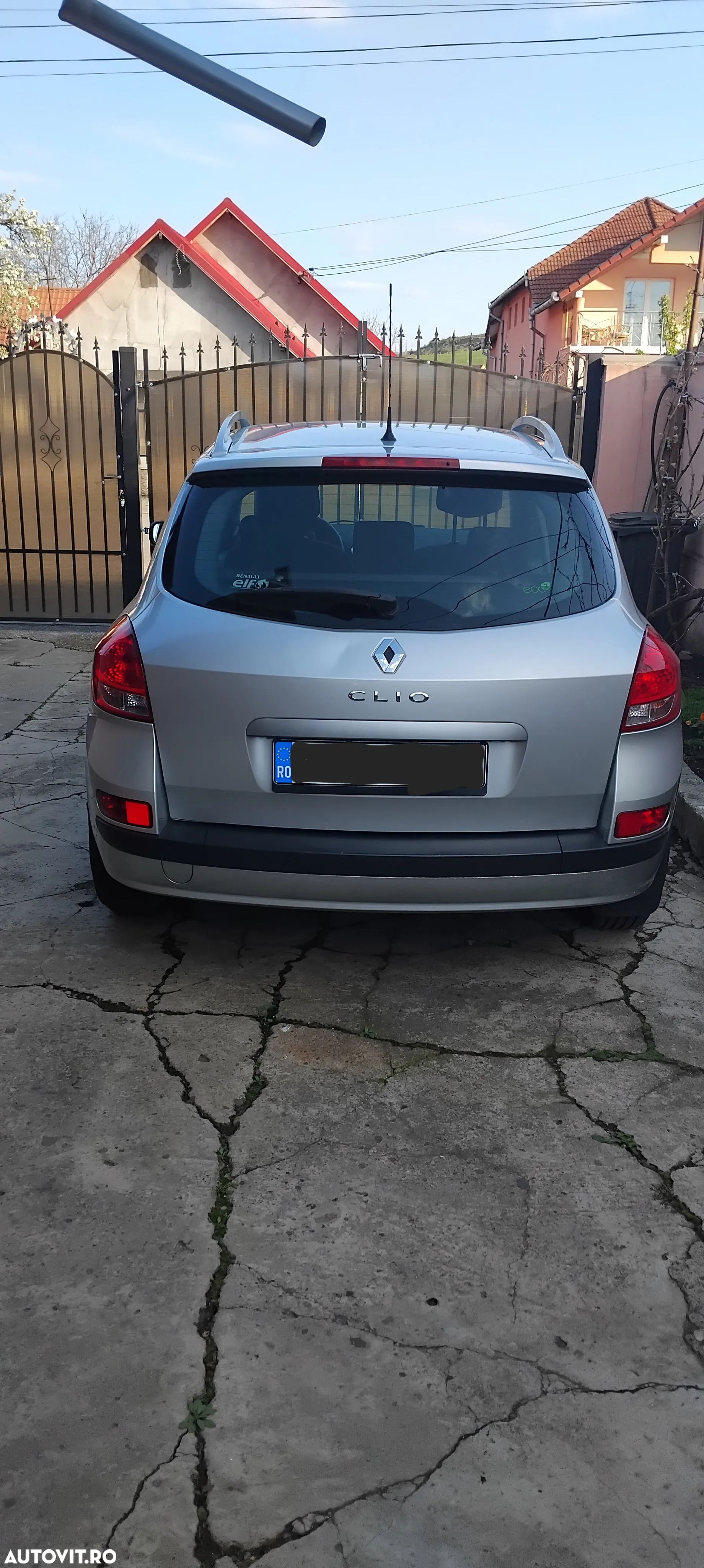 Renault Clio 1.2 16V 75 Collection - 6