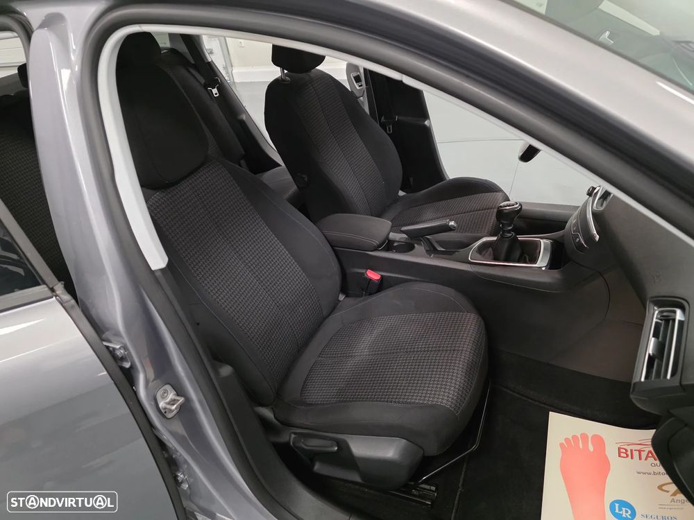 Peugeot 308 SW 1.5 BlueHDi Style - 47