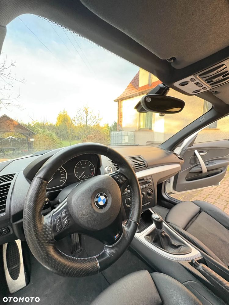 BMW Seria 1 - 17