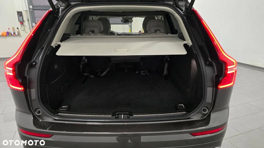 Volvo XC 60 B4 D AWD Inscription - 10