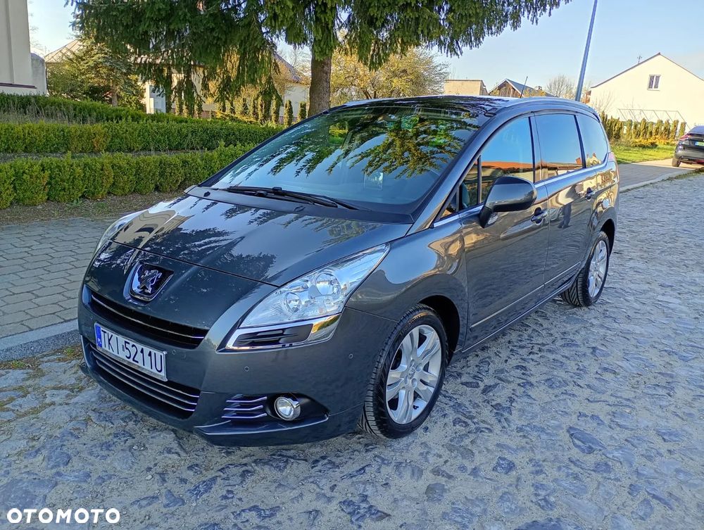 Peugeot 5008 HDI 115 Allure - 26