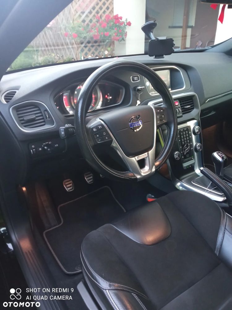 Volvo V40 D2 RDesign - 12