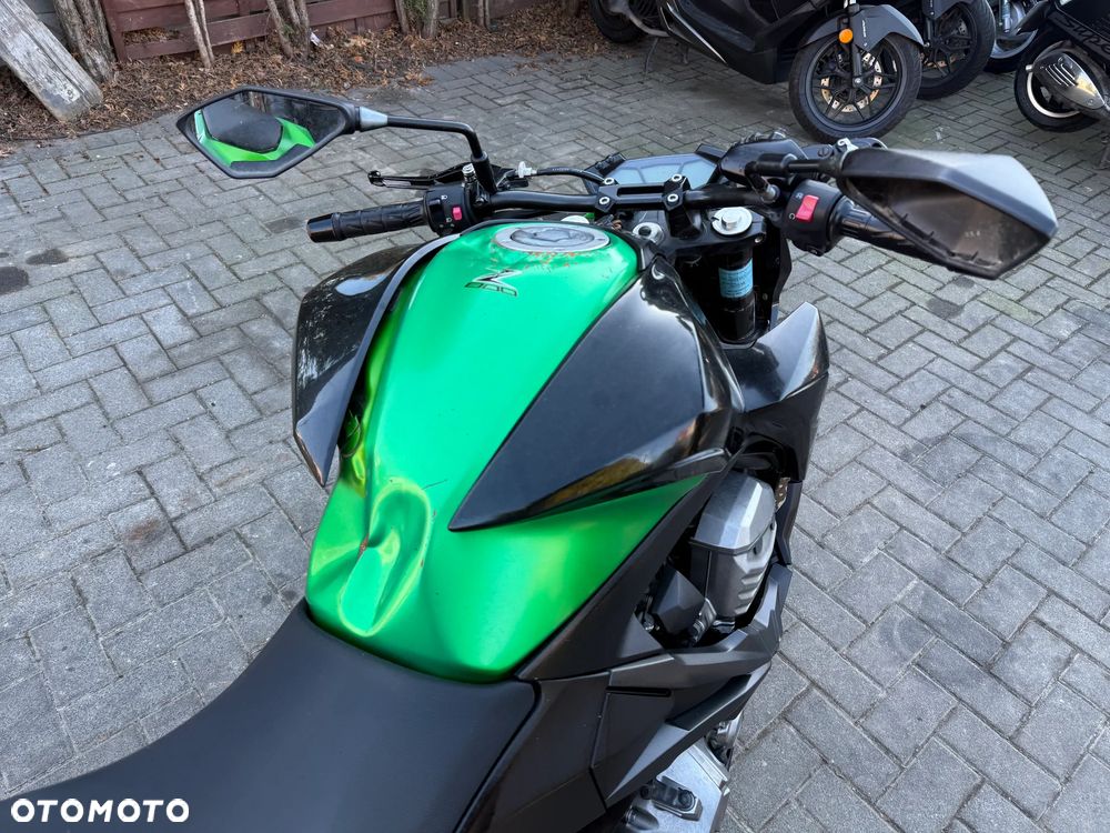 Kawasaki Z - 17