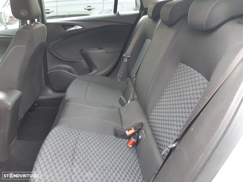 Opel Astra Sports Tourer 1.6 CDTI Edition S/S - 13