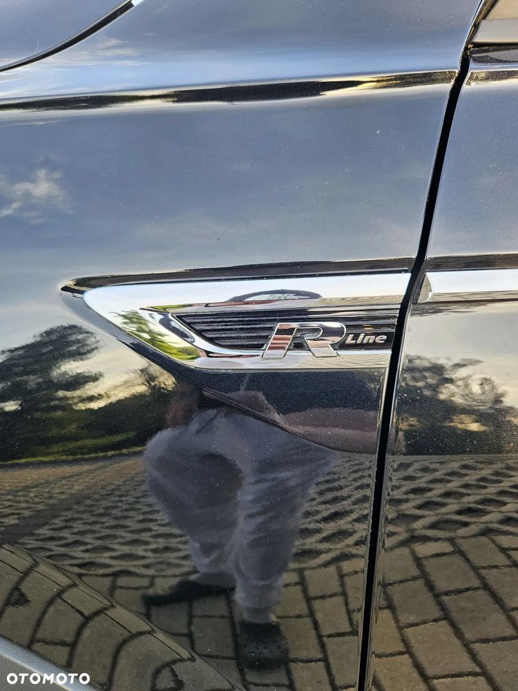 Volkswagen Tiguan 2.0 TDI SCR DSG R-Line - 17